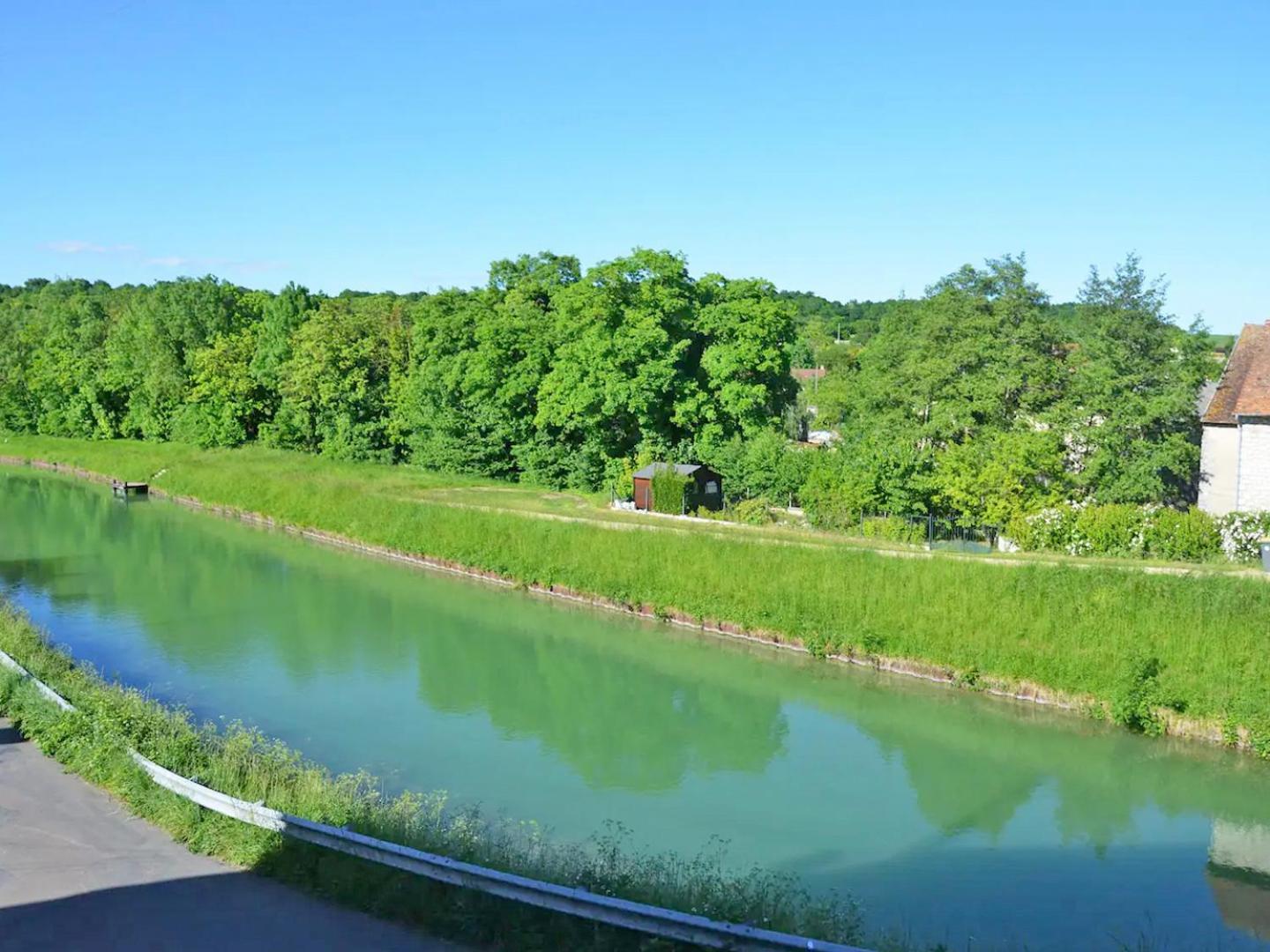 Grand T2 Renove - Bord Du Canal - Commerces A Pied Moret-sur-Loing Luaran gambar